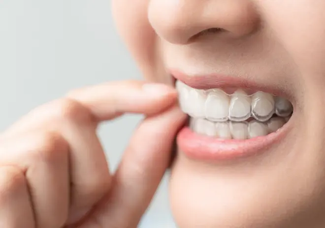 透明なので装着しても目立たない